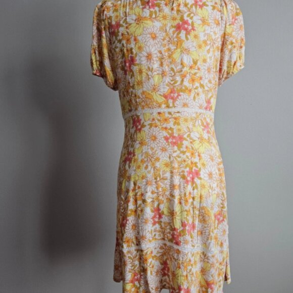IDYLLWIND Sundress Small Butter Yellow Spring Floral - Picture 3 of 9